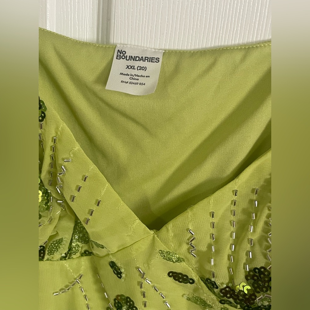 NWT No Boundaries Embellished Sequin Beaded Floral Cami Top XXL 20 Lime Green - Picture 8 of 10